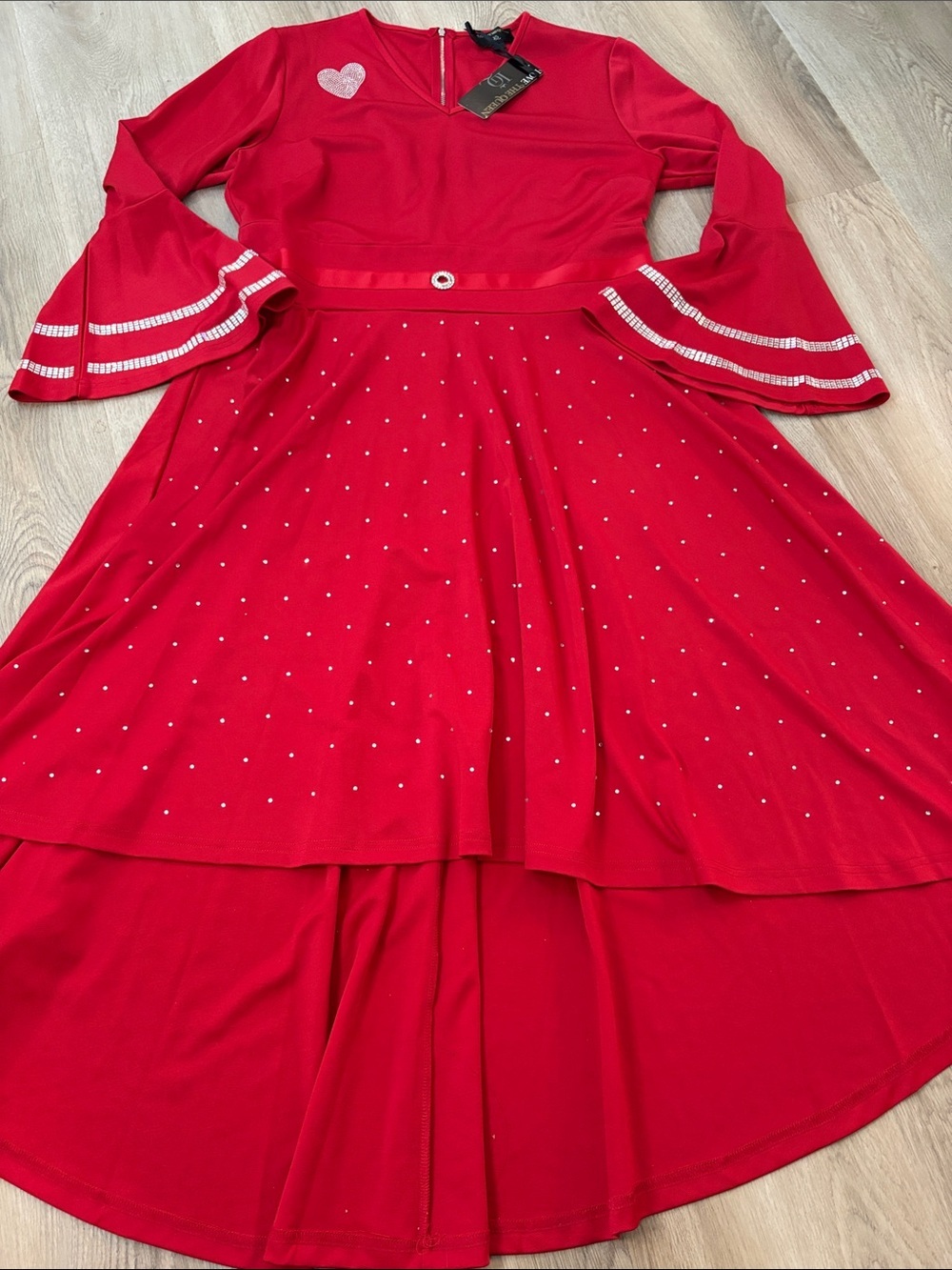 NWT Love The Queen Red Rhinestone Hi-Low Bell Sleeve Dress size large elegant